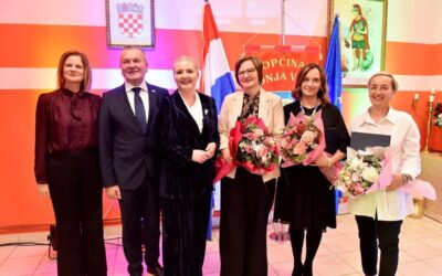 Učiteljice OŠ Andrije Kačića Miošića primile Zahvalnice za uspjehe u obrazovanju
