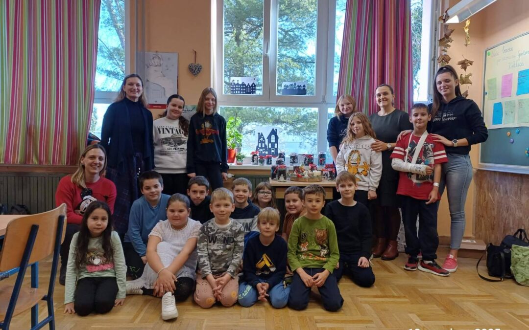 Božićni duh u Područnoj školi Antuna Gustava Matoša